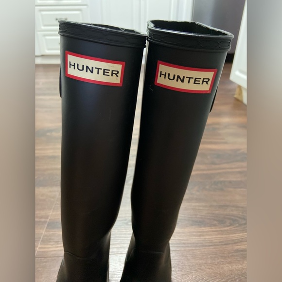 Hunter rain boots - size 8 - Picture 6 of 9